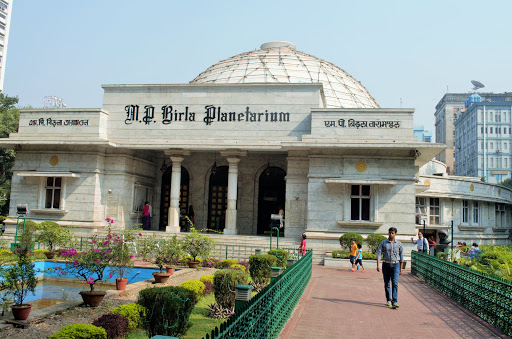 front entrance of the Birla planatrium Kolkata