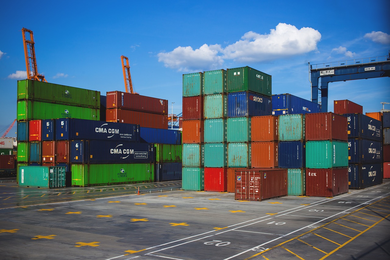 How to ship household articles from USA to India | Taj Travel